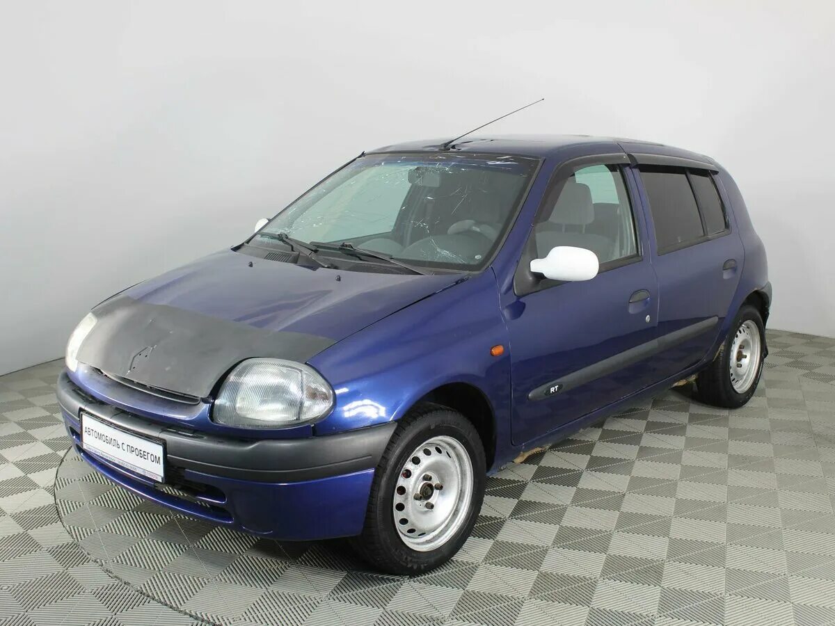 Renault 2000 года. Рено Клио 2000. Рено Клио 2 2000 года. Рено Клио хэтчбек 2000. Рено Клио 2 хэтчбек.