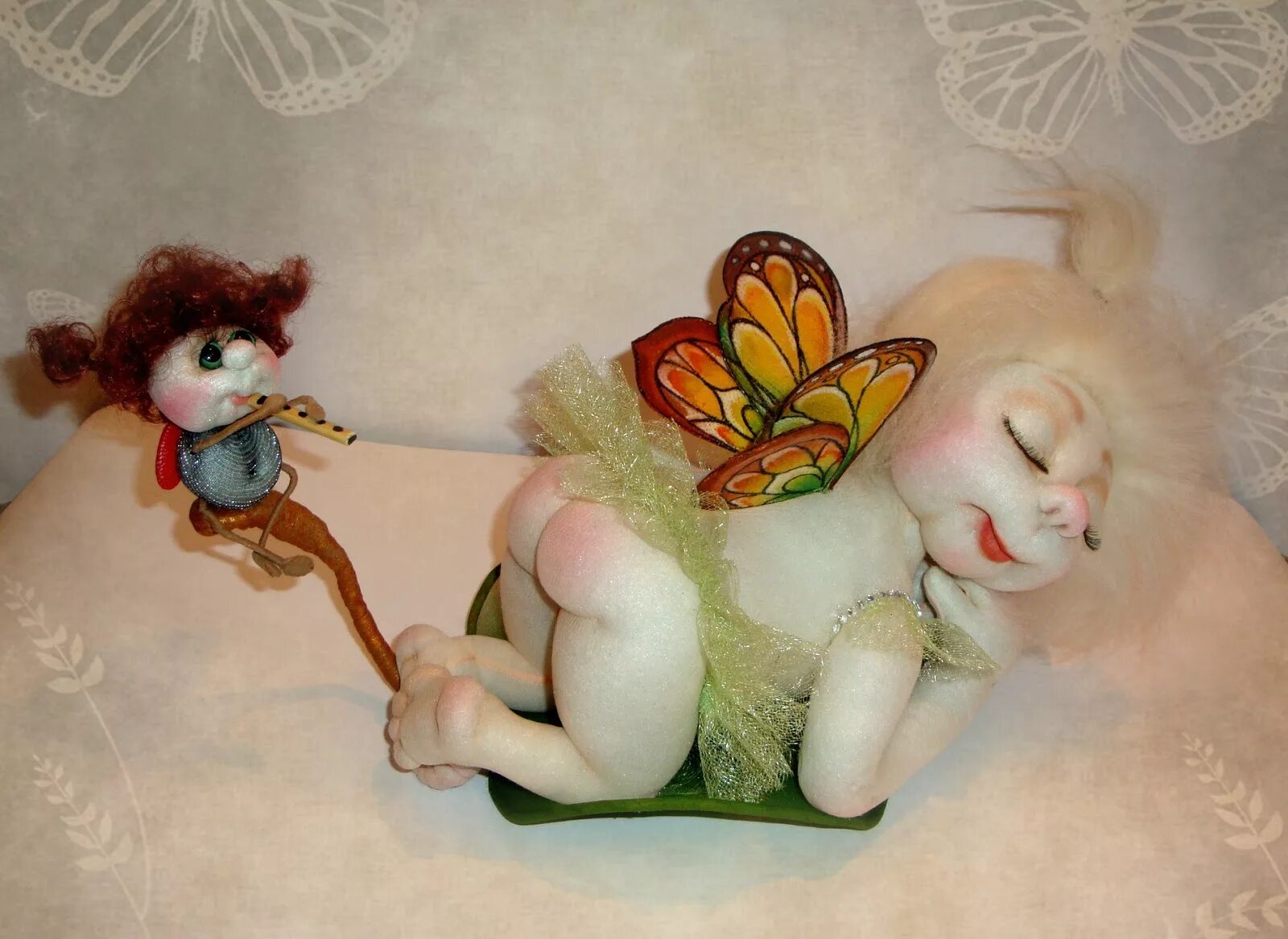 Текстильные куклы ручной работы от елены гурылевой. Интерьерные куклы мастер класс. Мастер класс от елен ка. Куклы домовые елены лаврентьевой. Кукла в чулочно-текстильной технике.