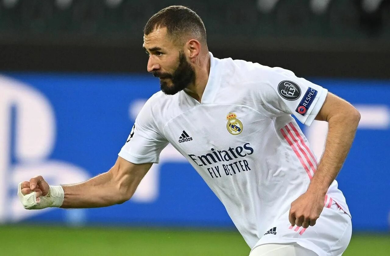 карим бензема 2020. карим бензема. в какой команде играет бензема. бензема франция 2021. карим бензема реал 2021.