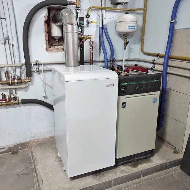 слесарь сантехник. сантехник. мастер сантехник. услуги сантехника. сантехника.