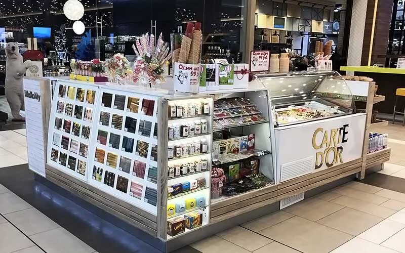 Fnaf чика. Чико рико савеловская. Чико рико кафе покровка москва. Аниматроник той чика. Чика фнаф рост.