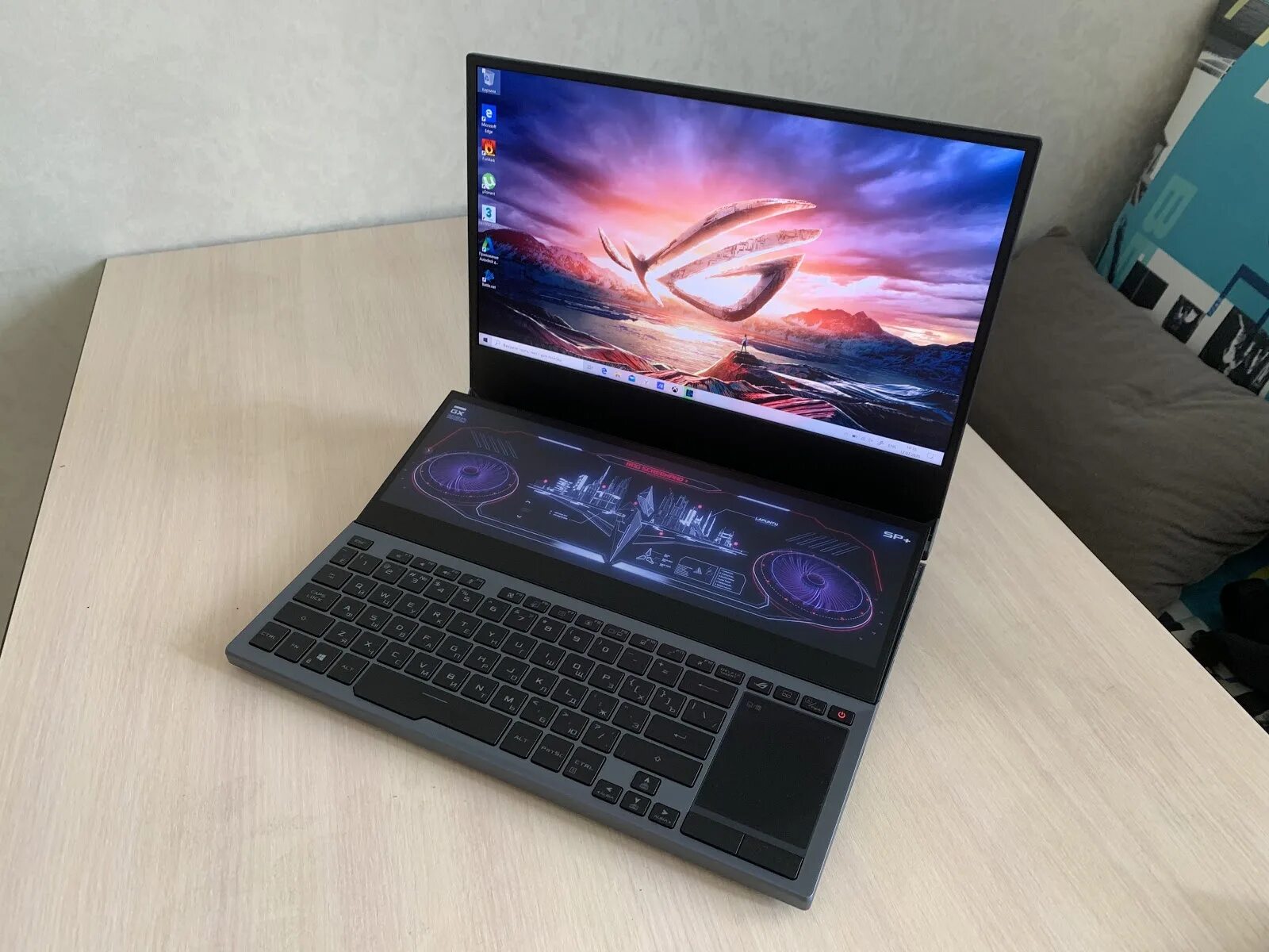 ASUS ROG Zephyrus g15. Ноутбук ASUS ROG Zephyrus g15. ASUS ROG Zephyrus g15 Duo. ASUS ROG Zephyrus Duo 15 gx550lxs. Asus zephyrus duo купить