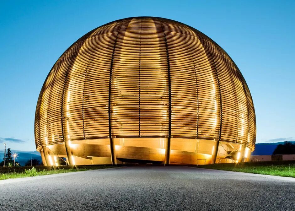 Round building. ЦЕРН Швейцария Женева. Швейцария ЦЕРН здание. Музей ЦЕРН В Женеве. Европейский центр ядерных исследований ЦЕРН.