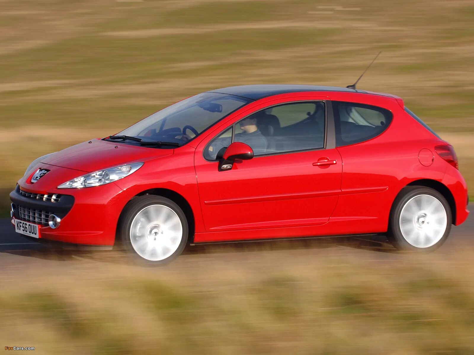 Peugeot 207 3 Door. Пежо 207 трехдверная. Пежо 207 купе. Пежо 207 купе хэтчбек.