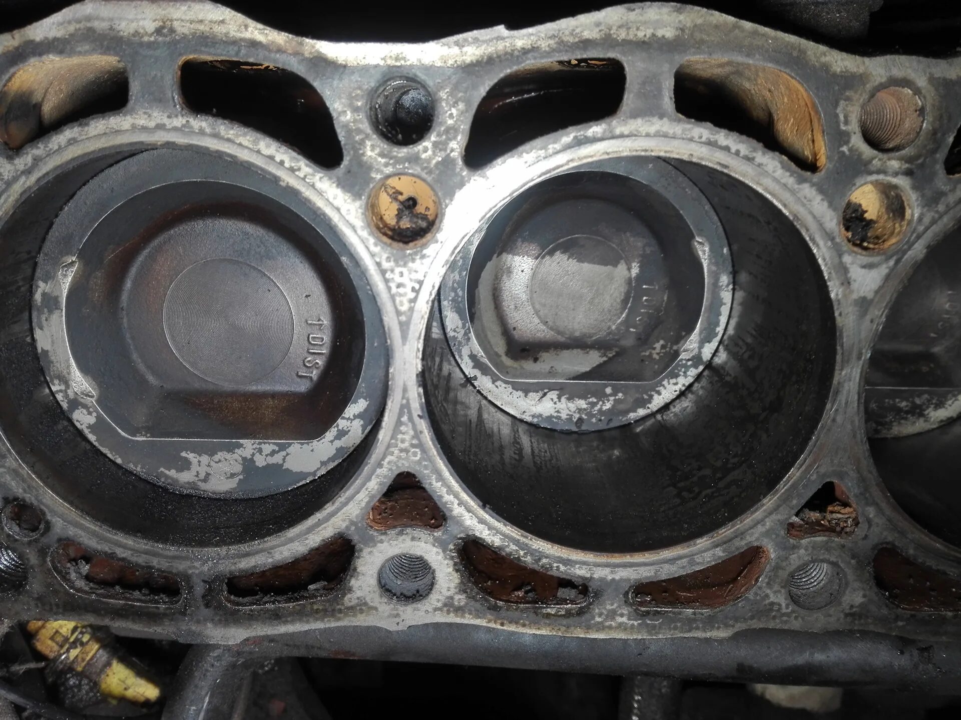 1.5 8 клапанов гнет ли клапана. Загнуло клапана на Фольксваген поло 1,2. Гнет клапана x18xe. Opel Corsa d 1.4 гнет ли клапана. Hyundai Accent 2007 гнет ли клапана.