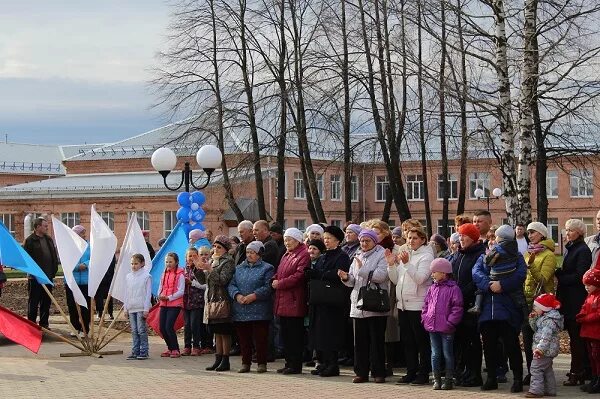 Новости кеза в контакте подслушано. Поселок кез Удмуртия. Парк кез. Население поселка кез Удмуртия. Достопримечательности Кеза Удмуртия.