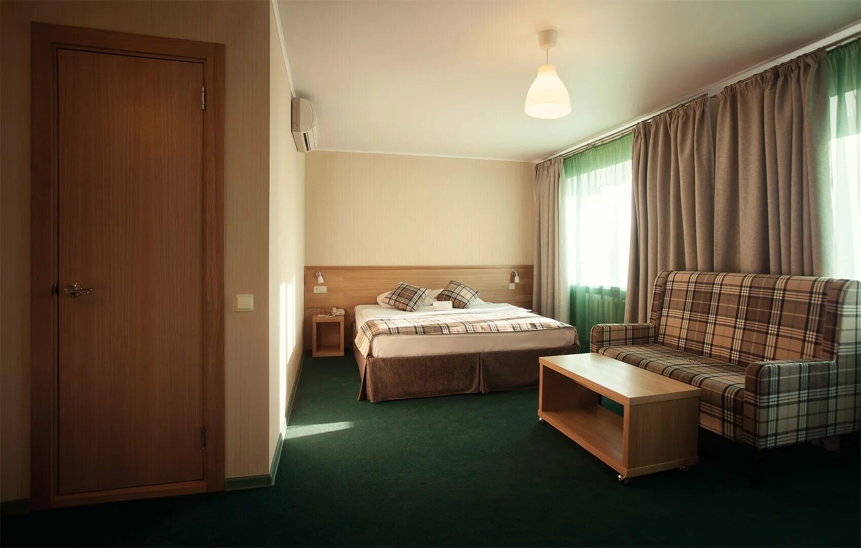 гостиница восток 3 тюмень. сказочный отель. гостиница восток тюмень номера. отель в восточном стиле. отель восток тюмень номера.