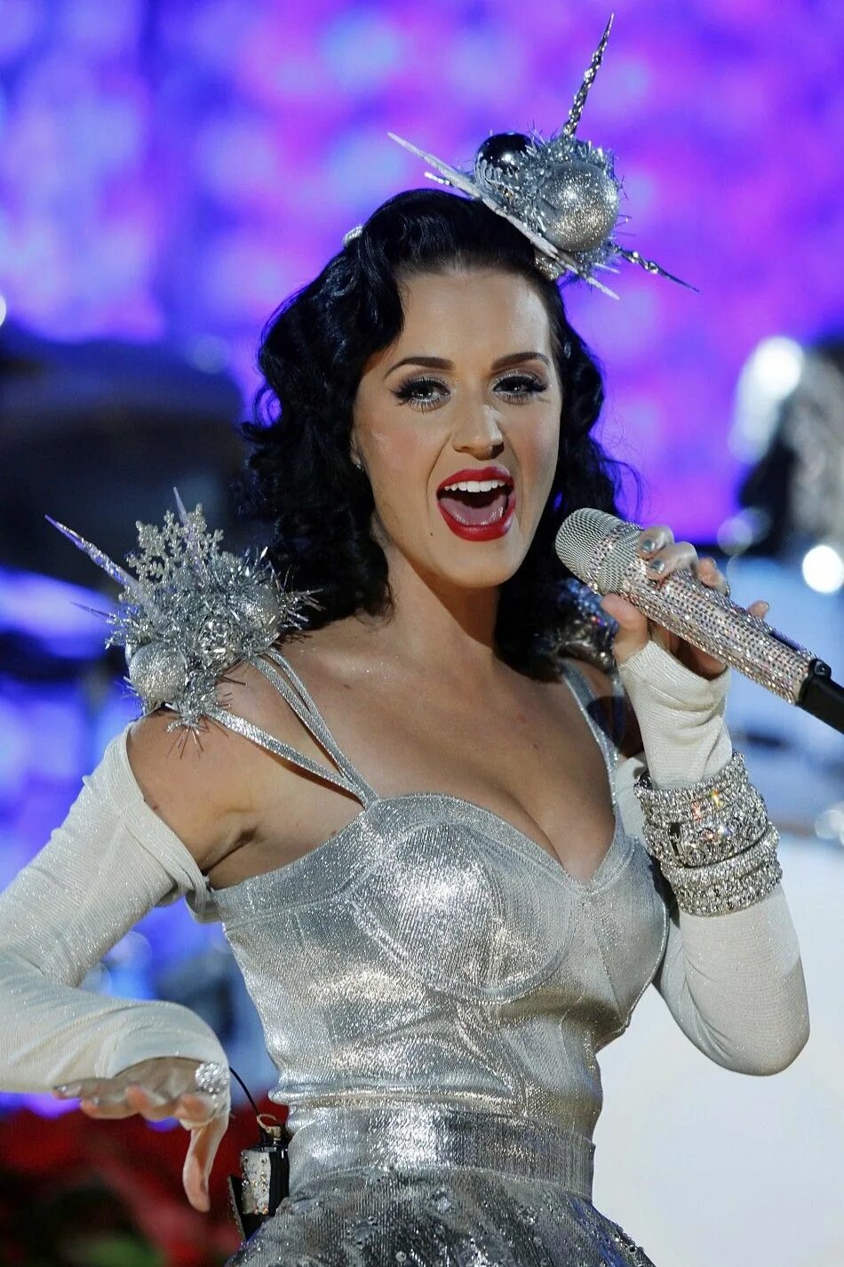 Katy perry songs. Ногти кэти перри. Katy perry. Кэти перри песни. Katy perry songs.