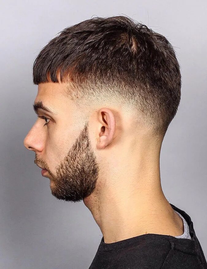 Low taper fade. Фейд кантовка. Фейд стрижка. Тейпер фейд. Тейпер фейд стрижка.