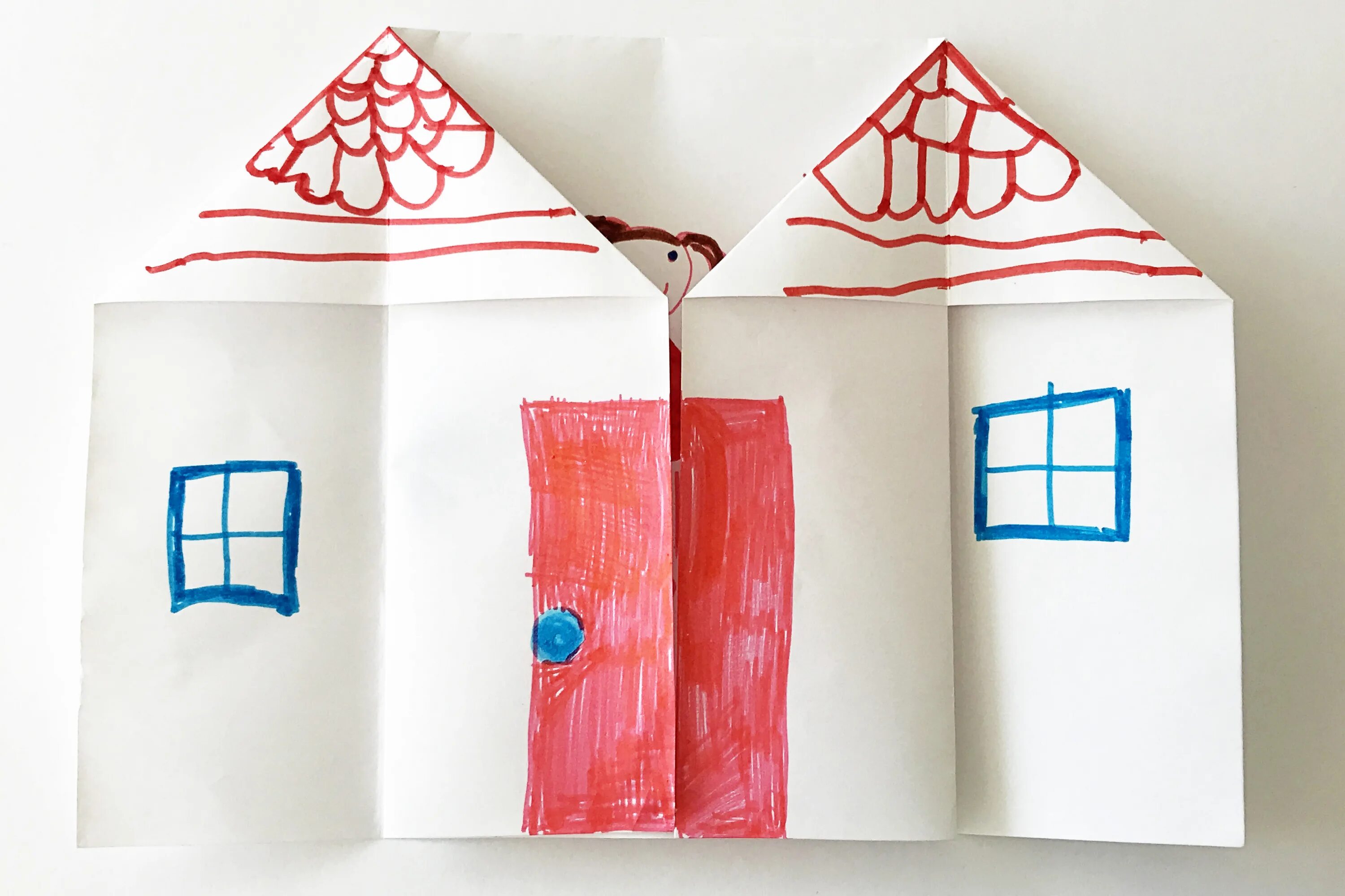 Оригами семей. Оригами домик. Аппликация дом семья. Аппликация дом с мебелью. Аппликация из бумаги дома.