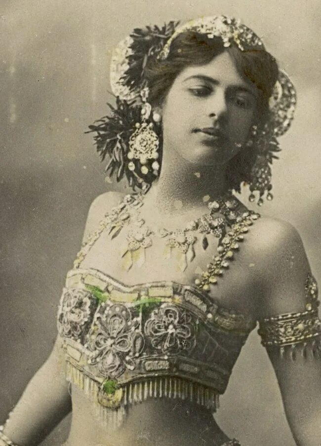 Мата хари сообщение. Мата хари. мата хари фото. мата хари фото настоящие. maria geertruida snabilie.