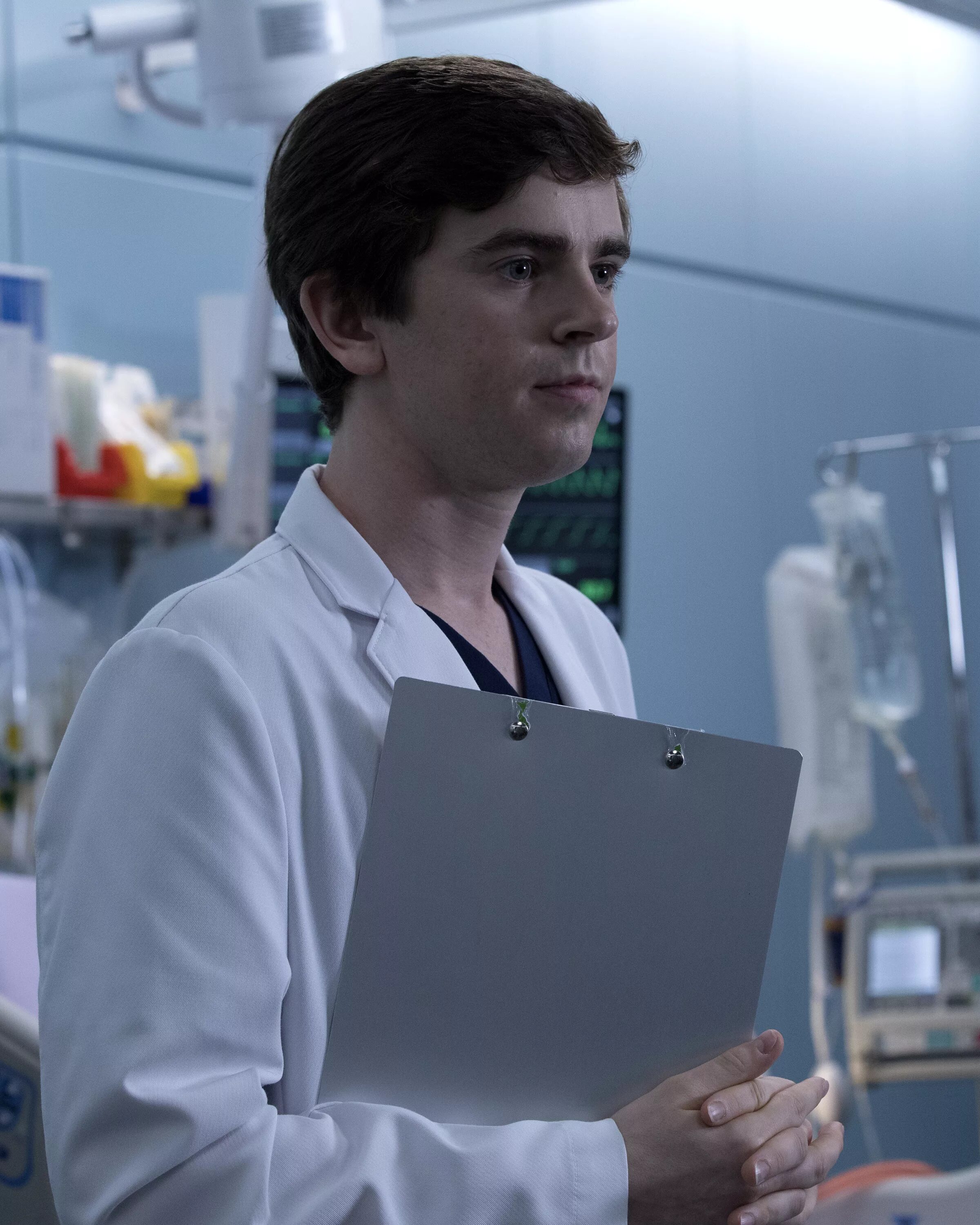 The good doctor. Фредди Хаймор хороший доктор. Шон Мерфи хороший доктор. Фредди Хаймор доктор Шон Мёрфи. Сериал хороший доктор Шон.