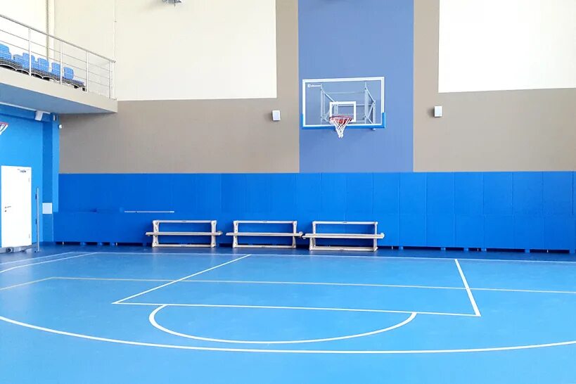 Барнаульский спорт зал футбольный зал. Дудоровский дом культуры спорт зал. Спортзал в доме культуры. Тренажерный зал дк ершово. Дк спортзал.