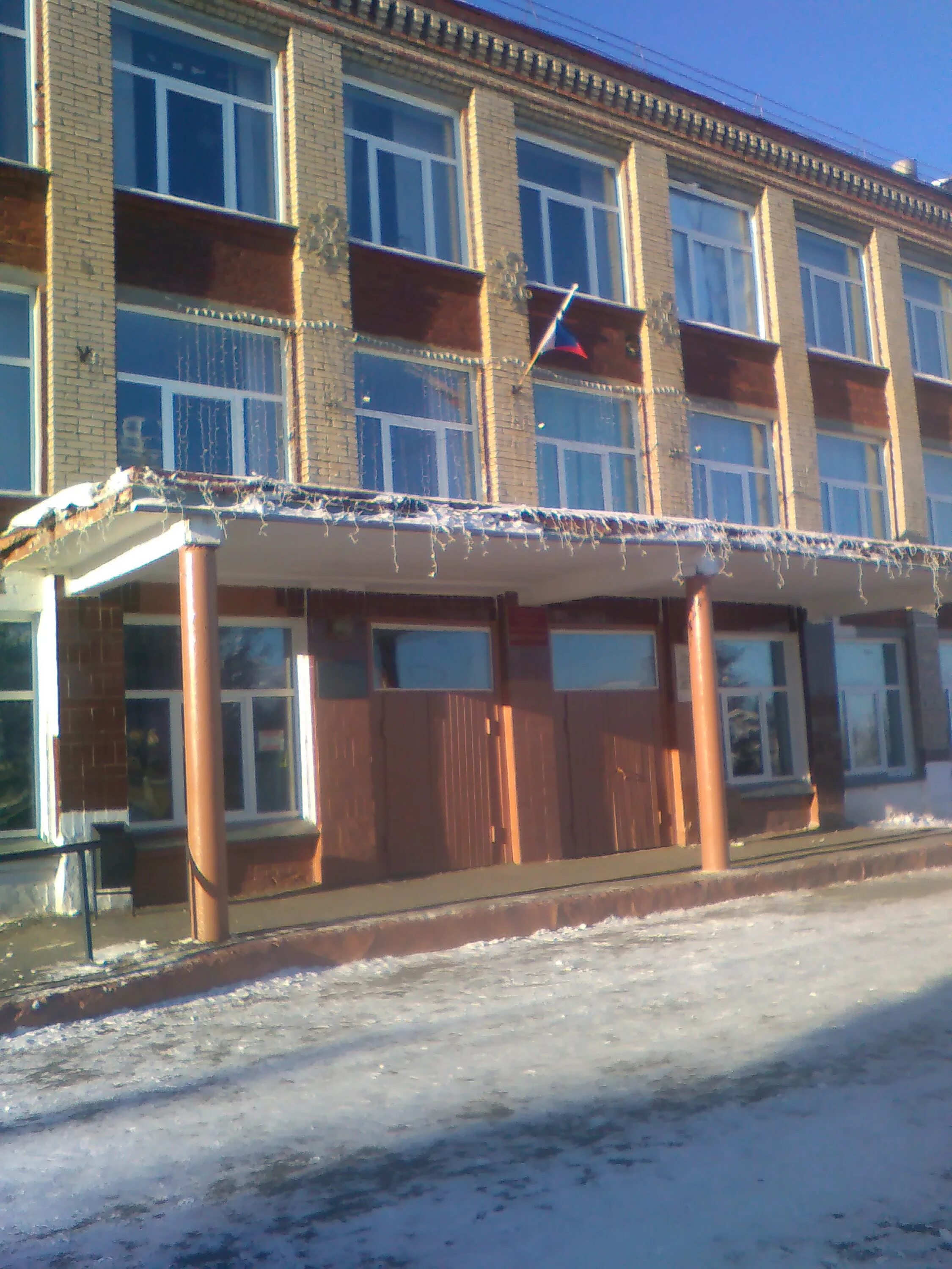 октябрьская начальная школа с октябрьское оренбургской области. челябинская область село октябрьское ул осипенко. мбоу октябрьская сош кулундинского района. мбоу сош 2 советский хмао. школа п октябрьский кытмановский район.