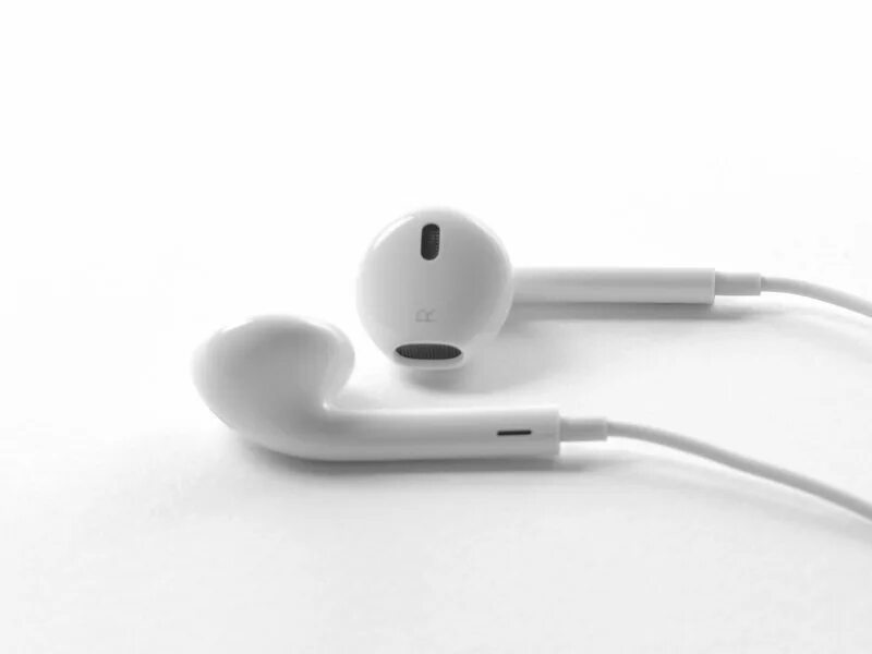 Наушники эирподс 3. Наушники аирподс 2. Проводная гарнитура Apple Earpods Lightning белый. Apple Earpods микрофон.