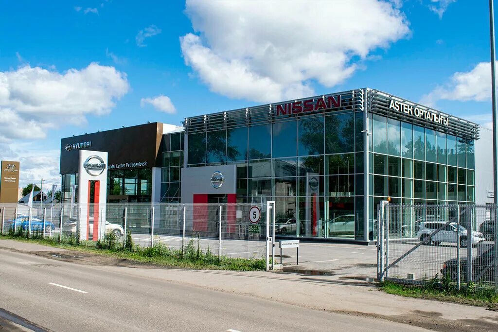 автосалон казахстан. автосалон сильвер магнитогорск. автоцентры города. мерседес бенц на пулковском шоссе. автосалон ниссан самара южное шоссе.
