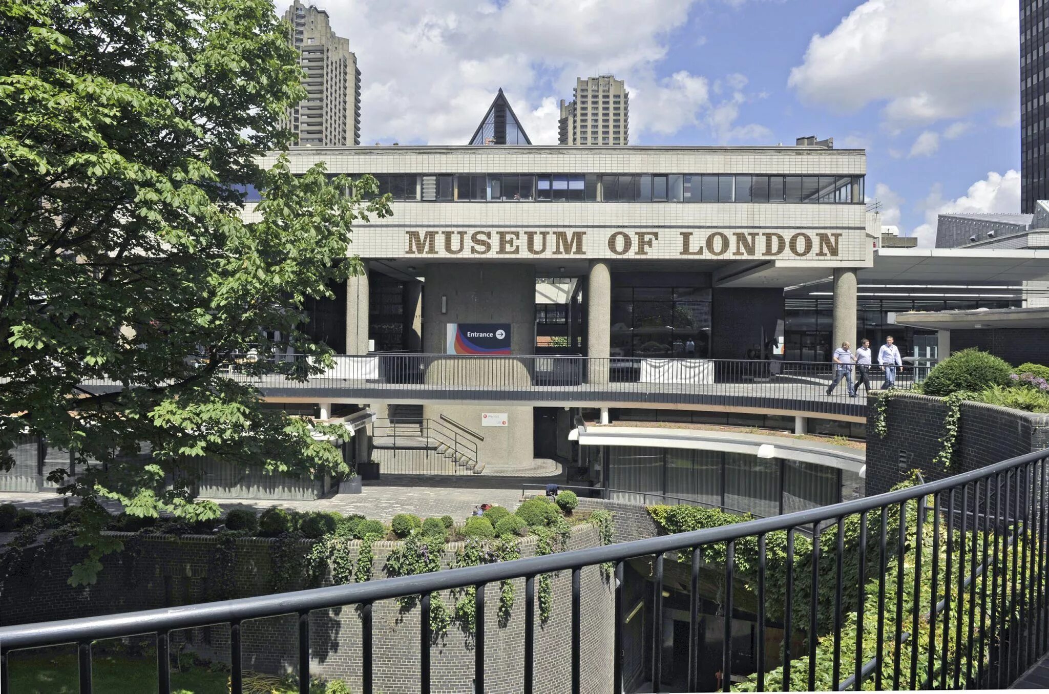 Museum of london. Музеи лондона. Музей футбола в лондоне. Лондонский музей. Museum of london.