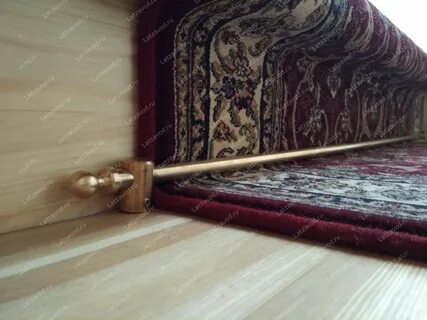 Ковровые крепления на лестницах