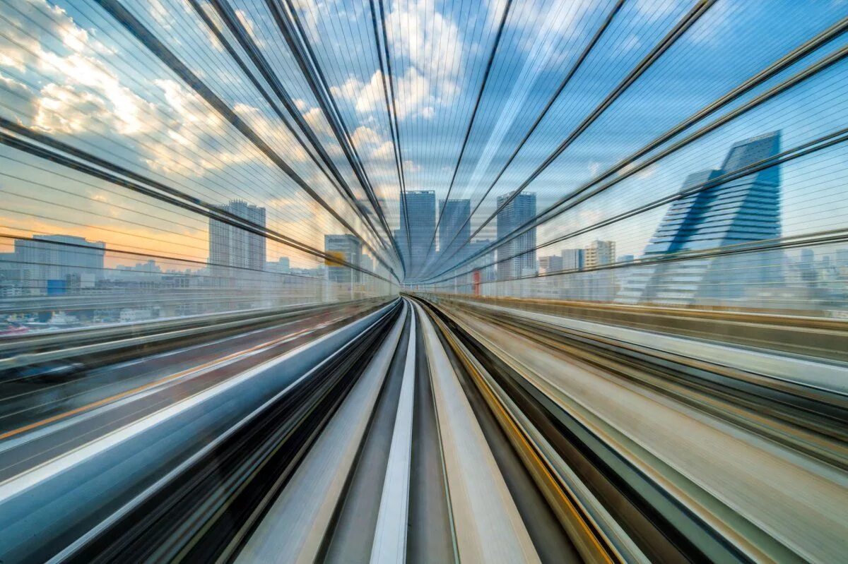 Tokyo speed. Линия Юрикамомэ. The Vanishing point. Winning foto. Award winning Analog.