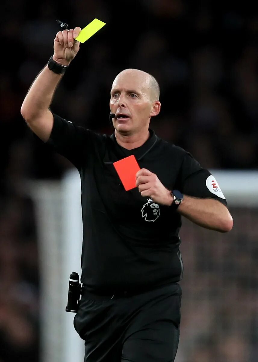 Слово рефери. Mike Dean судья. Mike Dean referee. Рефери.