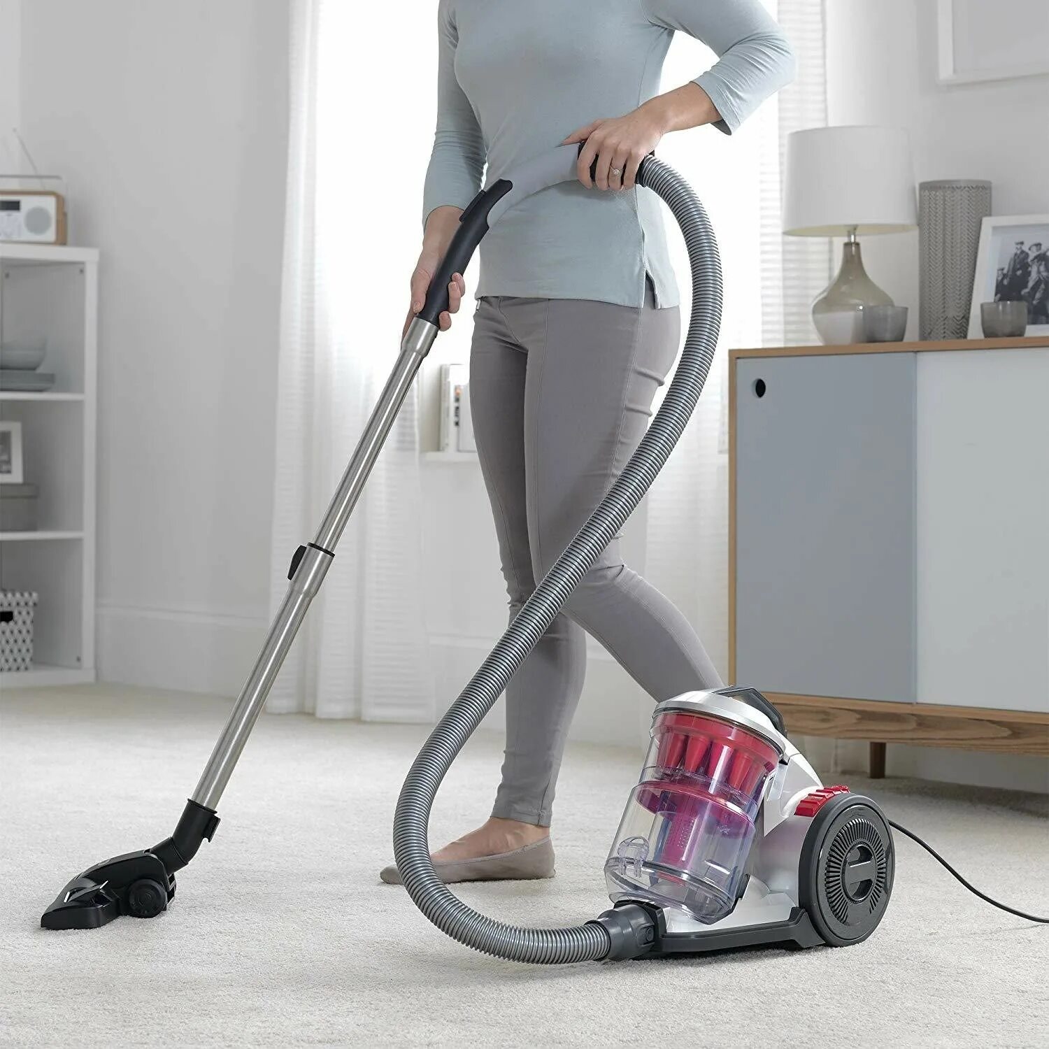 Home vacuum cleaner. Vax Compact пылесос. Цилиндрический пылесос. Пылесос цилиндрической формы. Bagless Vacuum Cleaner.