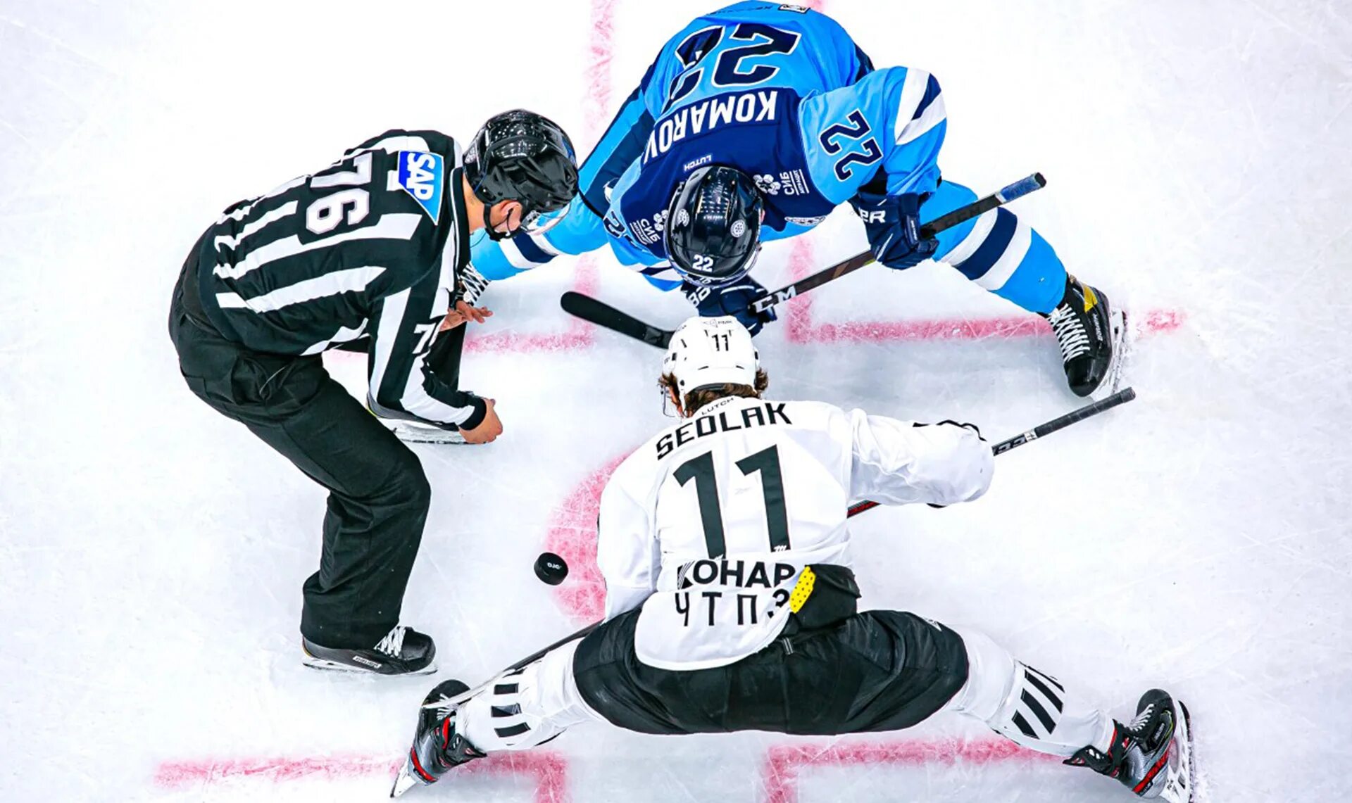 11 12 2020 трактор сибирь. Матч сибирь трактор. Трактор - сибирь 3-2. Хк трактор. Сибирь (хоккейный клуб) трактор сибирь.