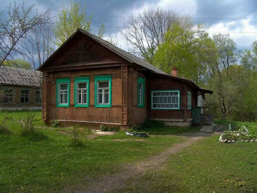 Где можно найти дом. Деревня сафоново нижегородская область краснобаковский район. деревня сомиха краснобаковского района нижегородской области. дом в деревне. дом на дереве.