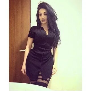 Az yasli qizlarin