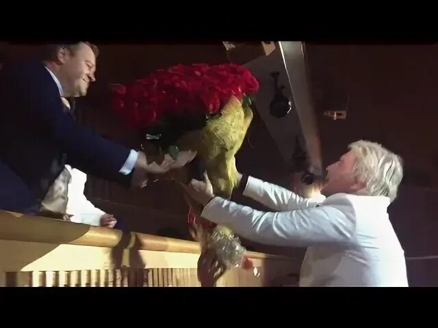 Почему баскова не было на вечеринке