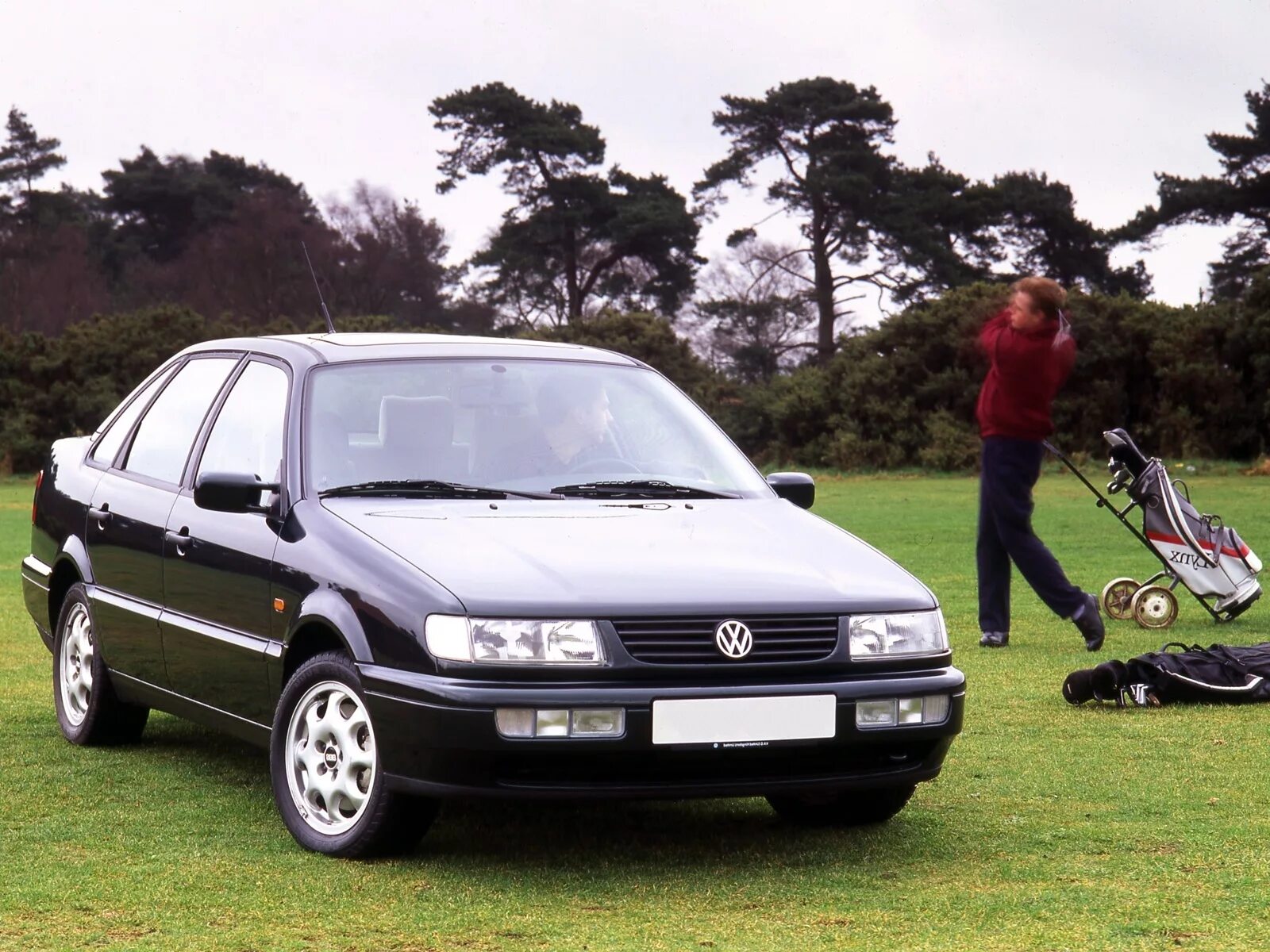 Vw passat b3 r16. Volkswagen passat b3 wagon. Volkswagen пассат б4. B3 b4 2 b4 b5. 8.