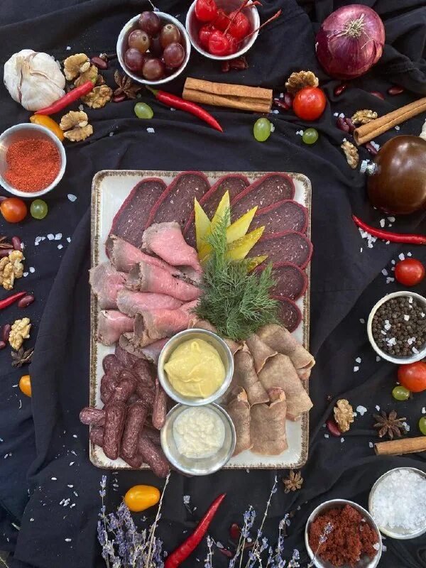 ресторан грузинские традиции кисловодск. грузинский стол с едой. грузинские традиции меню. грузинские традиции меню. грузинские традиции меню.