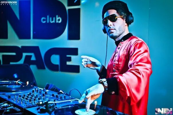 Dj грув. Пепел suziksss. Dj kras. Группа хельвеген. Dj kras.