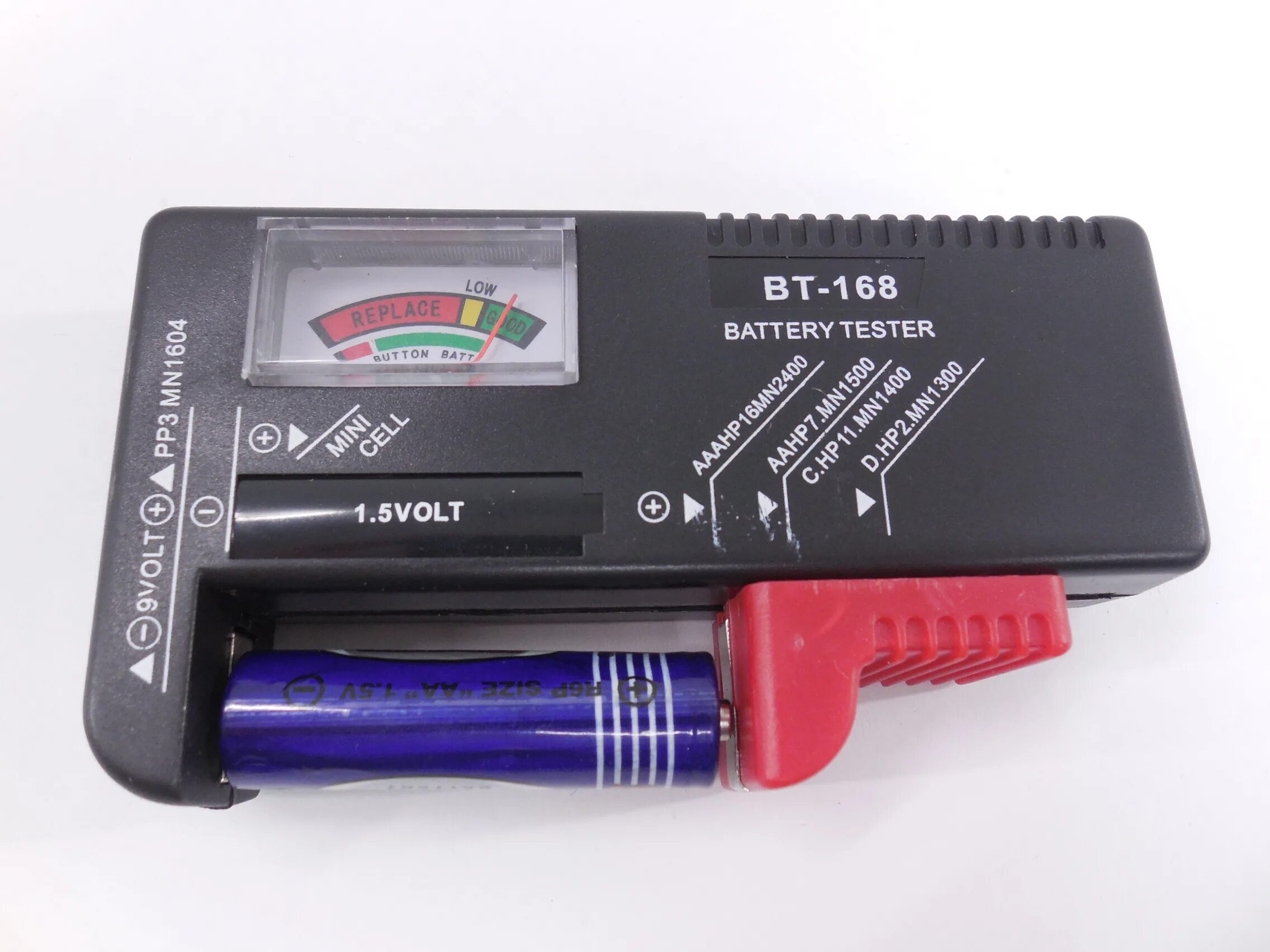 Battery tester. Battery Tester bt54. Тестер батареек bil 38-303. Тестер батареек 2032. Тестер BT 07 для проверки заряда АКБ.