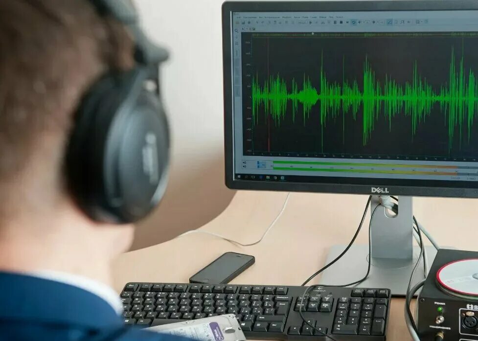 криминалистическая звукозапись. судебная фоноскопическая экспертиза. экспертиза фонограммы. фоноскопическая экспертиза криминалистика. экспертиза фонограммы.