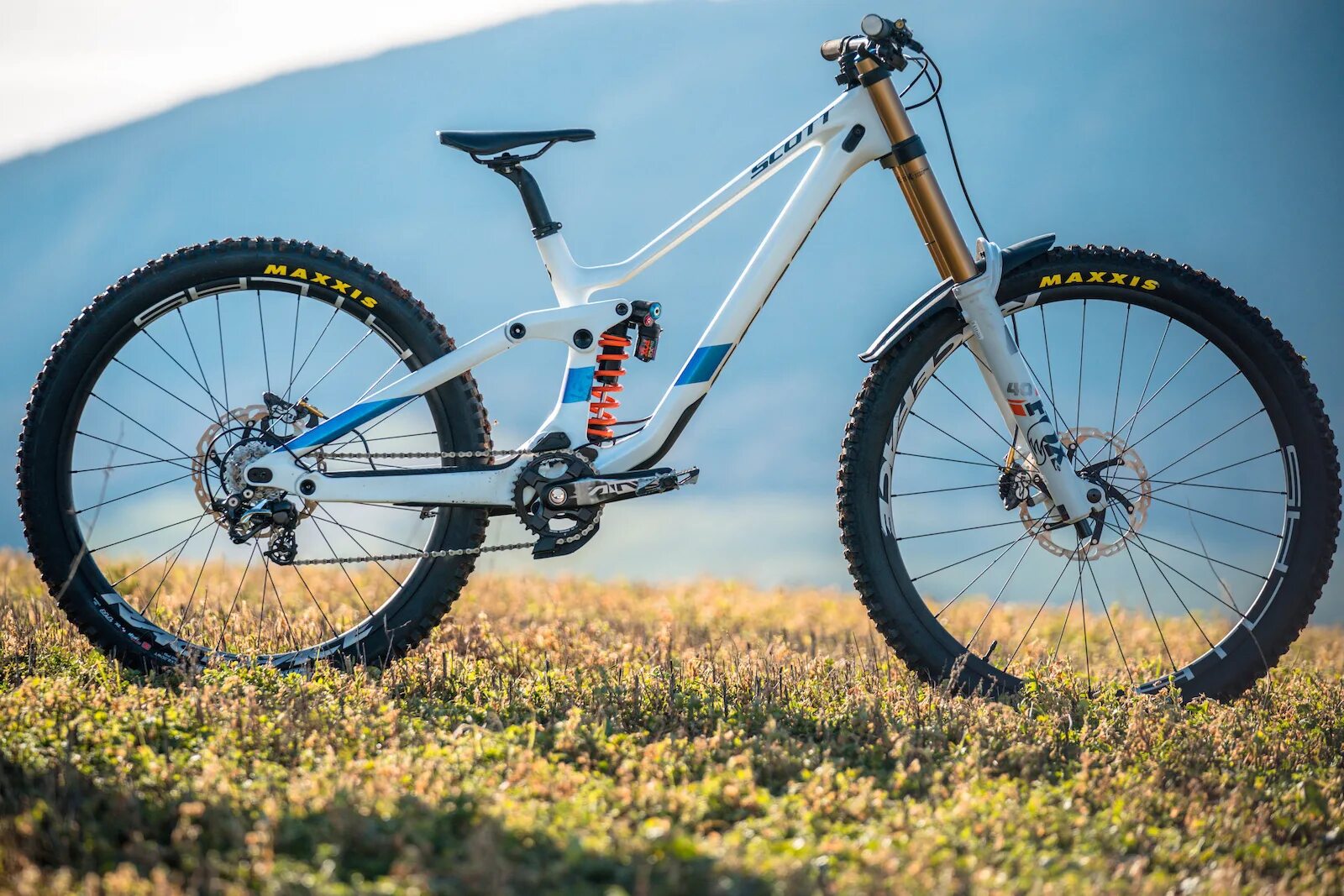 Twentysix. Scott Gambler 2014. Tioga Factory DH. DH Bike 2021. Велосипед Scott DH.