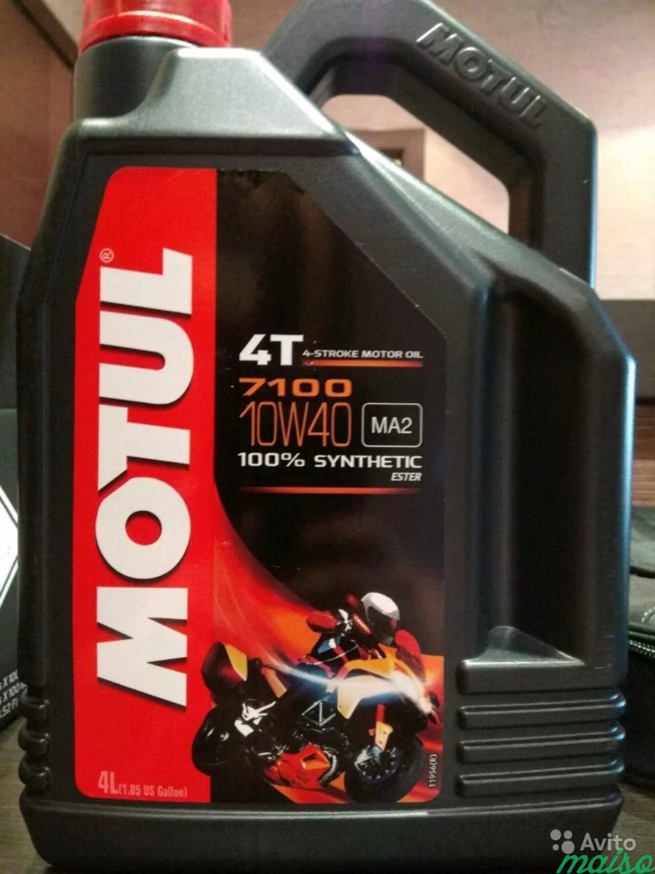 Мотюль 10w 40 для квадроцикла. Motul 4л. Мотюль 7100 10w 40 4 литра. Мотюль 5100 10w 40. Motul 300v 4t factory line 10w40 100% double 4ë.
