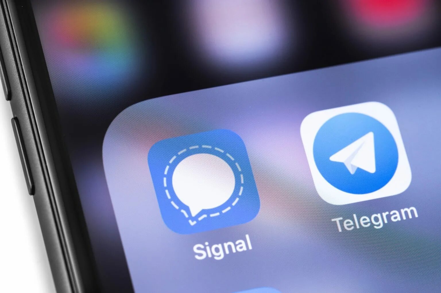 Signal мессенджер. Сигнал телеграмм. Сигнал приложение. Signal vs Telegram.