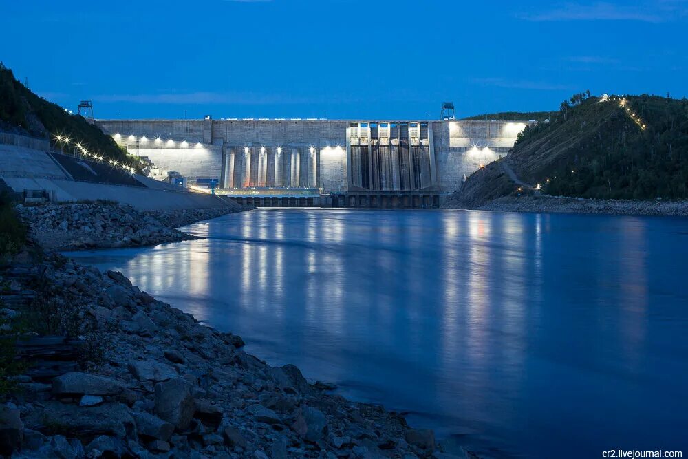 На какой реке крупнейшая гэс. Река Бурея ГЭС. Бурейская ГЭС плотина. Бурейская ГЭС Талакан. Бурейская ГЭС Амурская область.