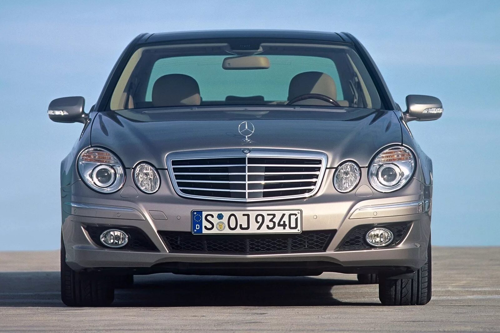 Авито купить е класс. Mercedes e-class (w211, s211). Мерседес Бенц e w211. Mercedes Benz e350 w211. Mercedes-Benz e-klasse III (w211, s211).