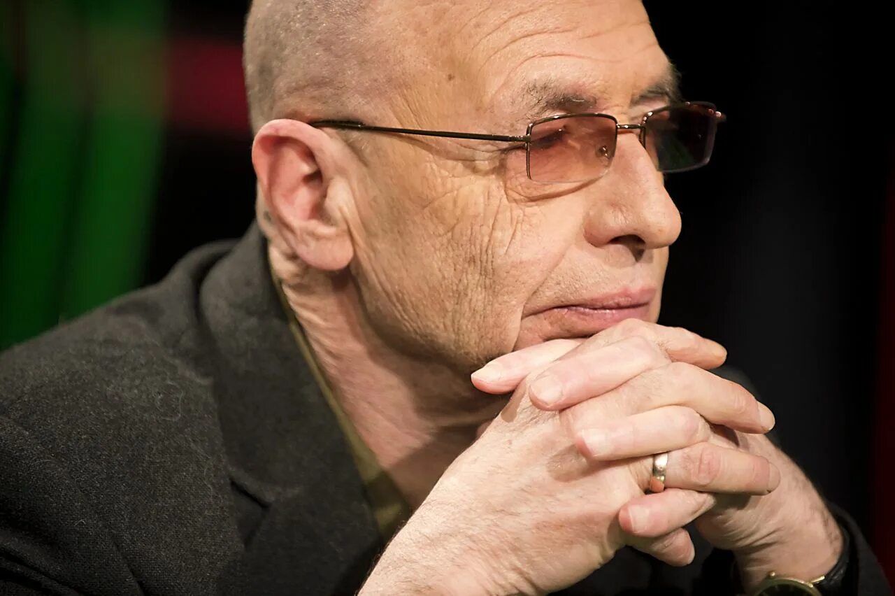 писатель за работой. говорухин фото режиссер. сценаристы москвы. сценаристы москвы. режиссура театра.