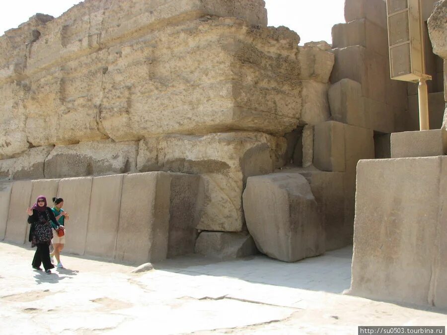Храм хефрена в долине ( khafre's valley temple. Гранитный храм. Каменоломня гиза. Гранитный храм. Плато гизе египет.