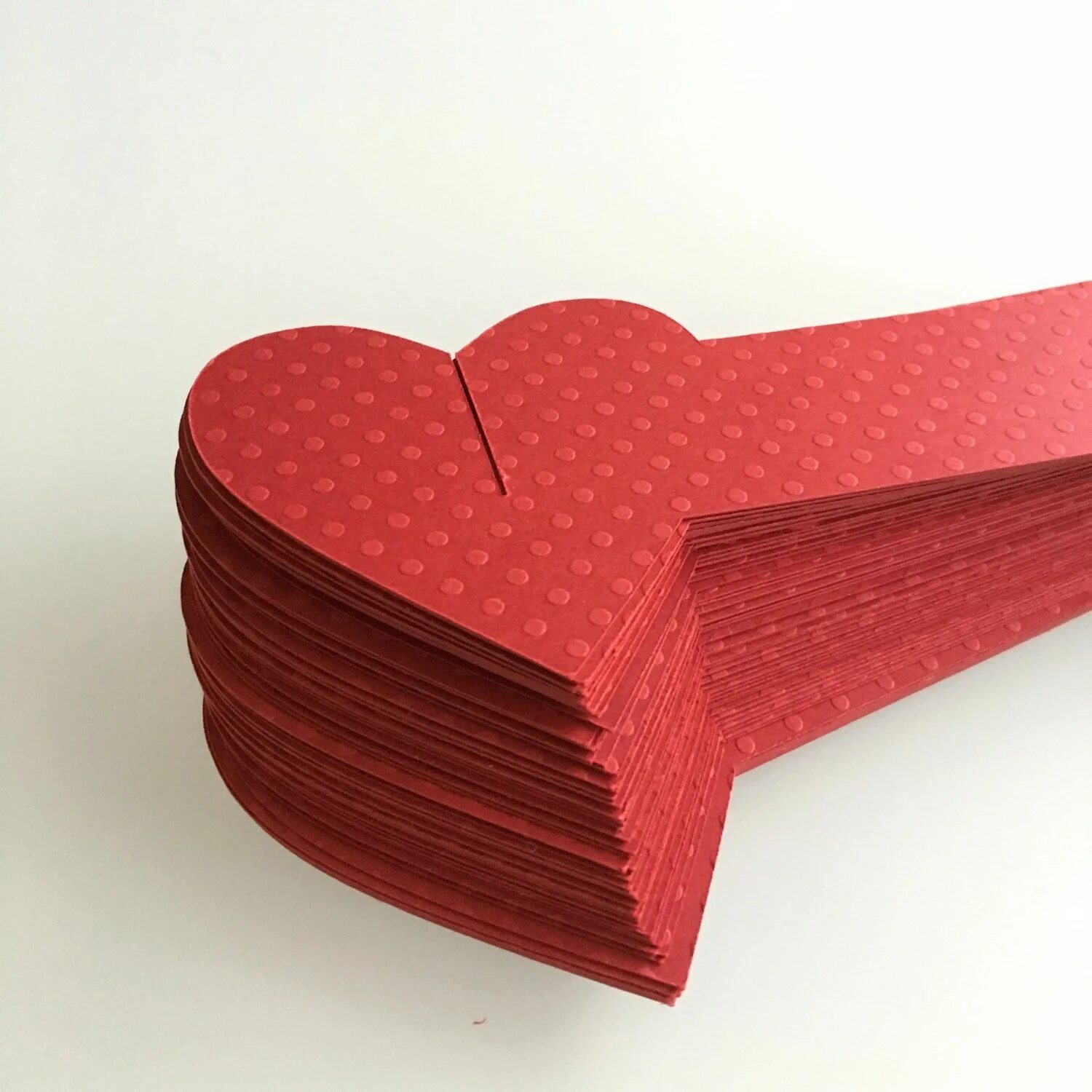 Под из бумаги. Объемные сердечки. Сердечко из бумаги. Оригами сердечко. Объемные сердечки из бумаги.