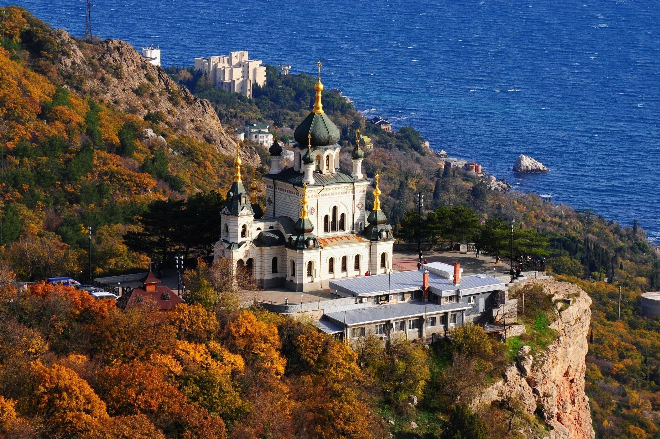 Воскресенская Церковь (Форос). Церковь Форос в Крыму. Форосский храм, Ялта. Церковь Воскресения Христова Ялта. Можно ли ехать в ялту