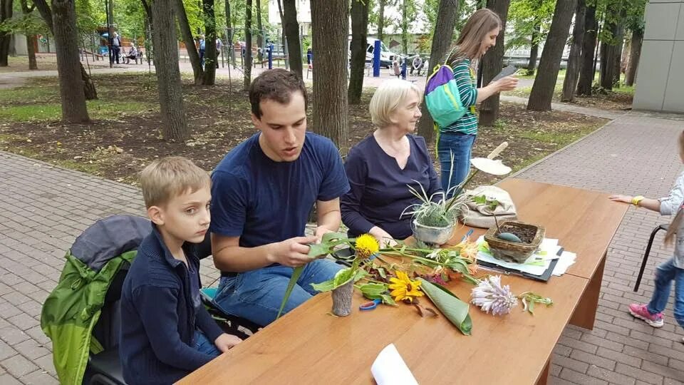 Парк долголетия. Долголетие парк. Веремеенко школа долголетия. Савёловский парк в Москве. Московское долголетие Савеловского округа.