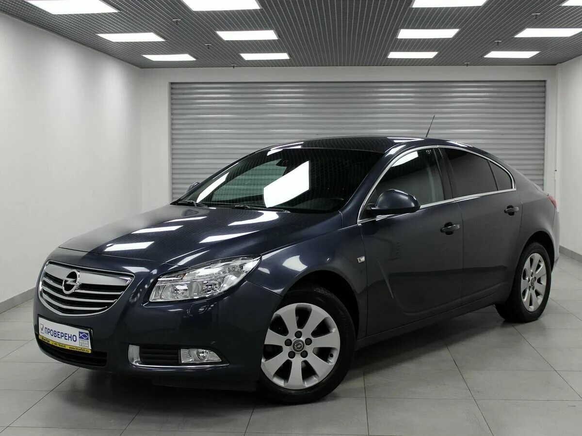 Opel Insignia 2010. Opel Insignia 2010 универсал. Опель Инсигния универсал 2010. Инсигния 2010 год универсал.