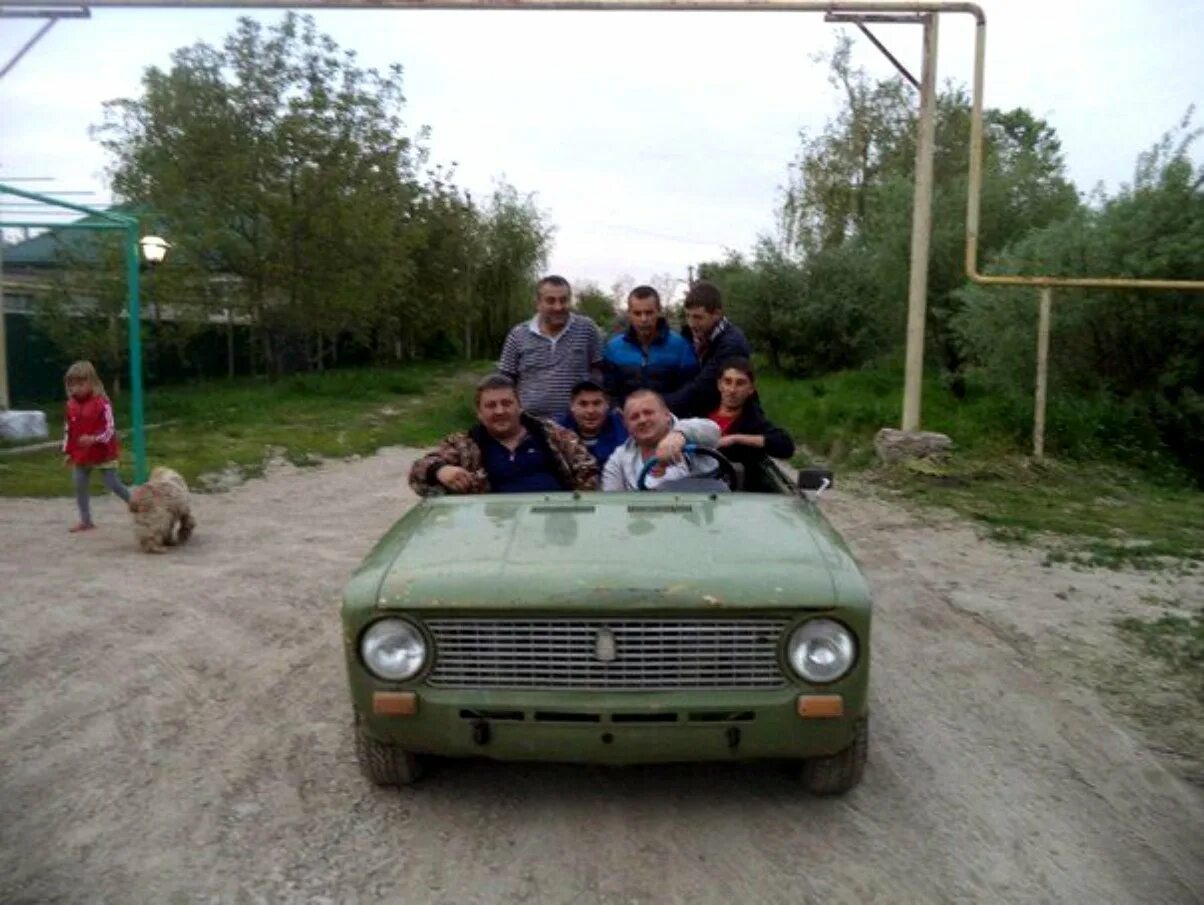 Русскую деревенскую в машине