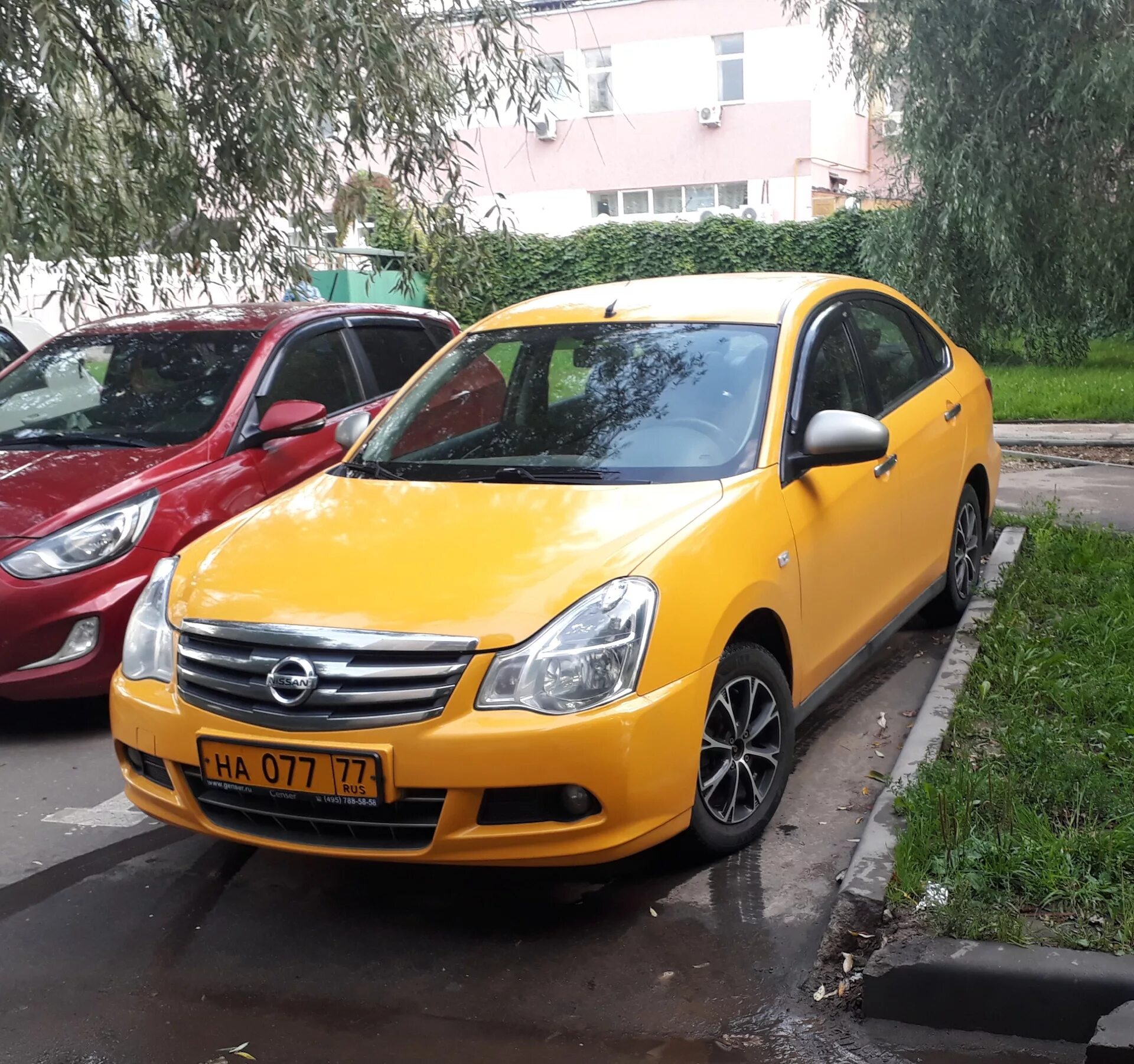 Ниссан Альмера желтый. Nissan Almera Taxi. Такси Ниссан Альмера с номером 058. Nissan Almera 2016 жёлтая. Желтые номера москва