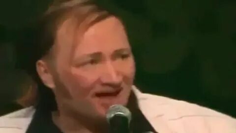 Гальцев руки под пальто