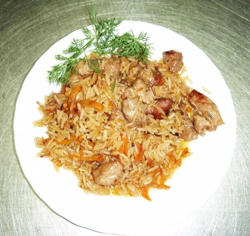 Плов классический. Девзира ош. Плов говядина курица. Дагестанский плов. Плов с говядиной.