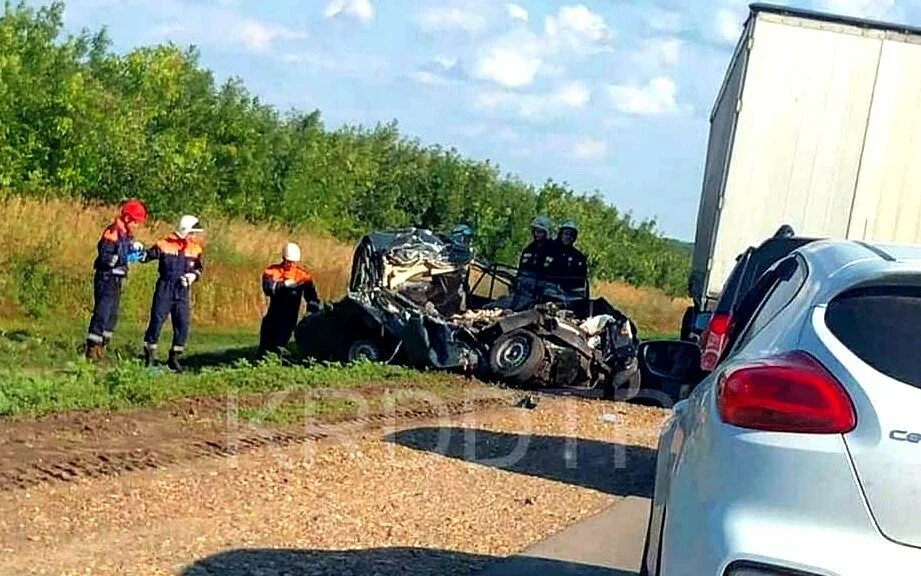 Аварии в новорождественской. Новости в тихорецке за последние сутки. Спасатели устраняют последствия урагана. Новости в тихорецке за последние сутки. 22.